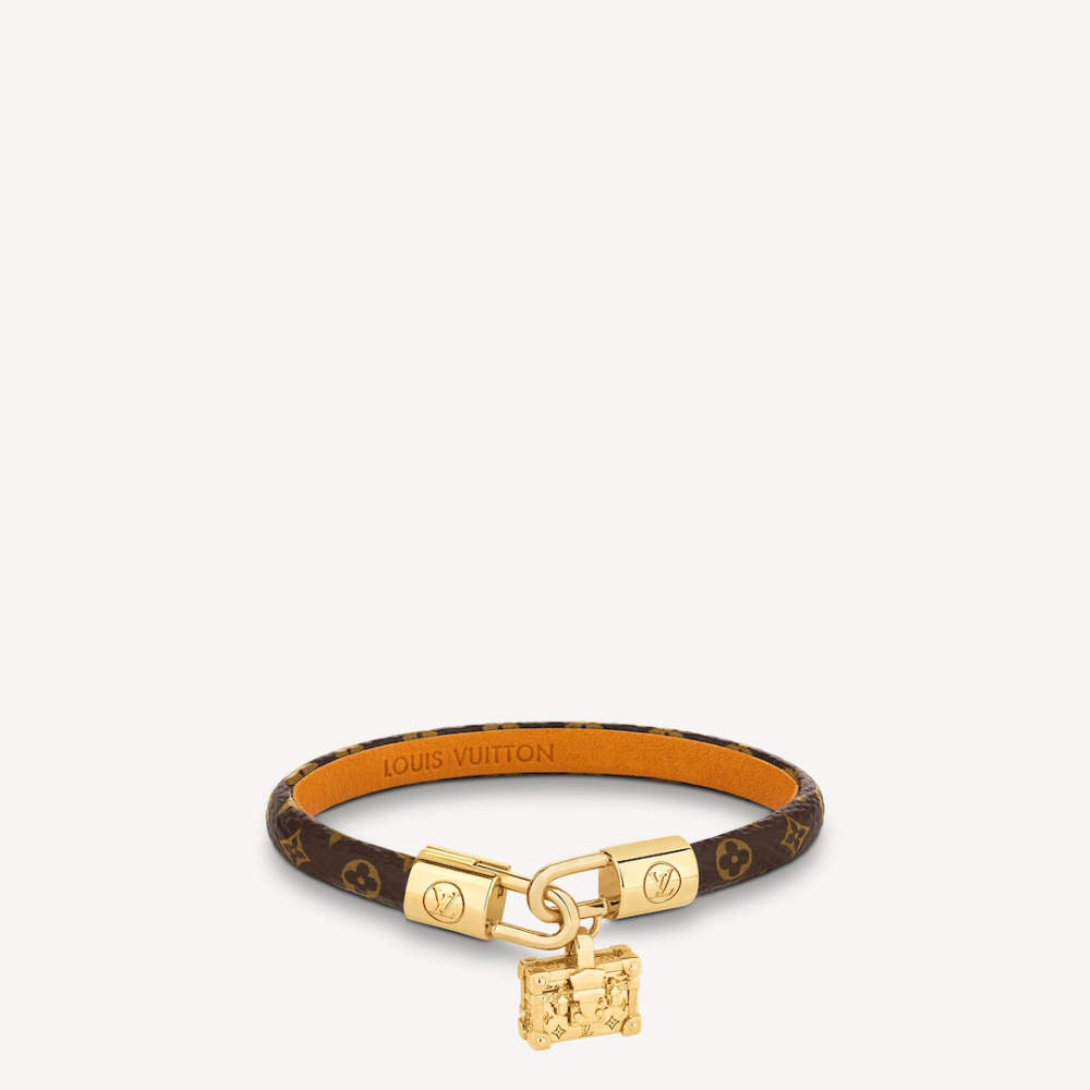 145.3 LOUIS VUITTON PETITE MALLE CHARM BRACELET 1